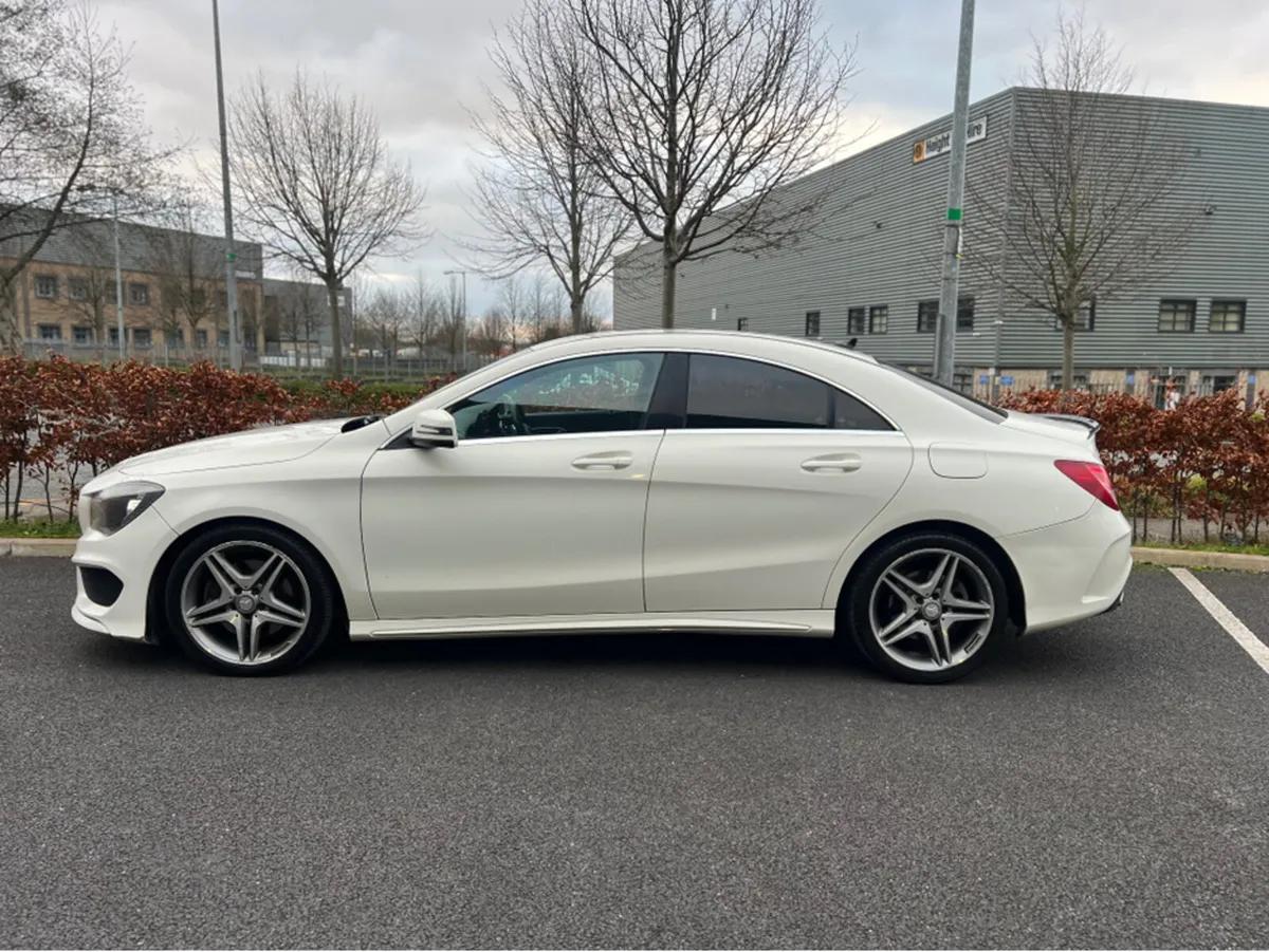 Mercedes-Benz CLA 220 CDI AMG SPORT AUTO 4DR - Image 2
