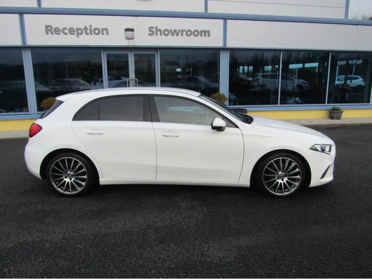 Mercedes-Benz A-Class 160 5DR - Image 3