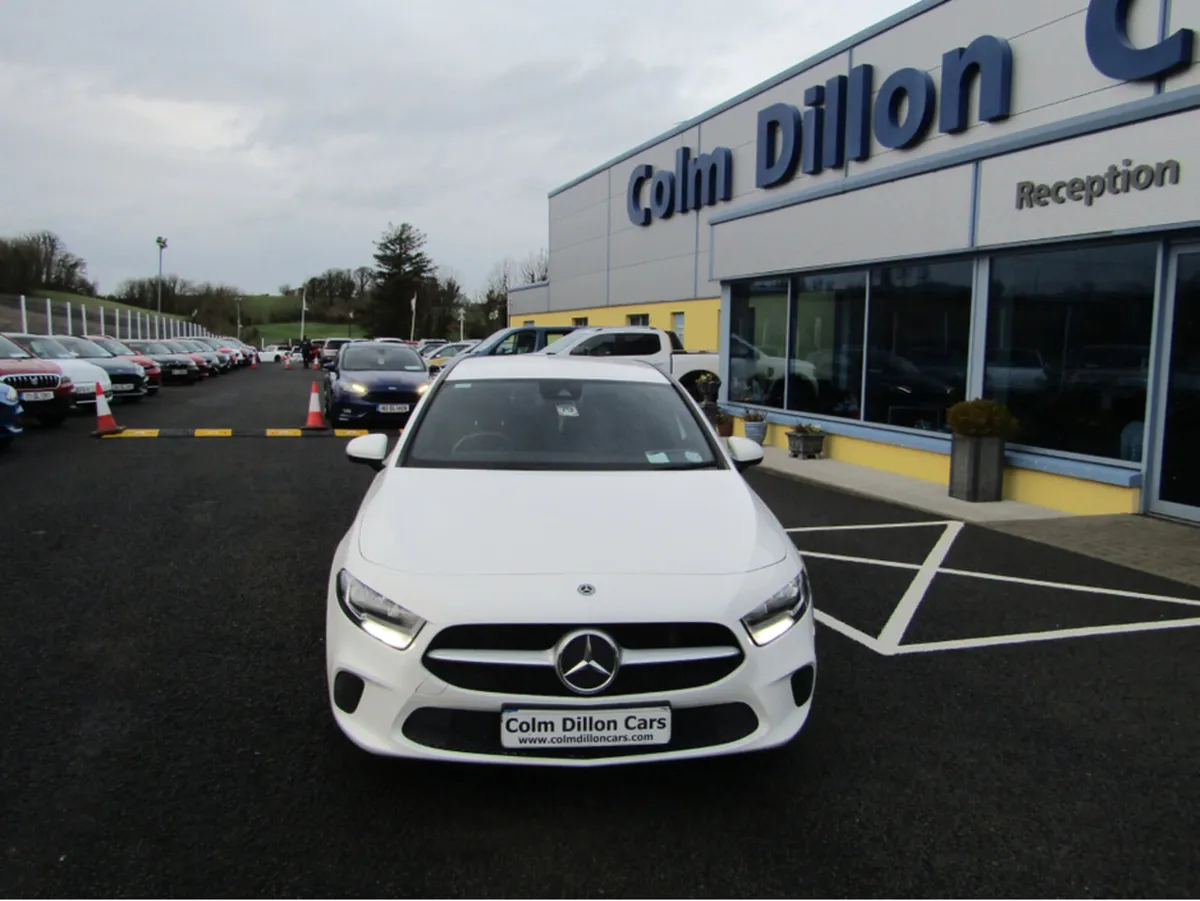 Mercedes-Benz A-Class 160 5DR - Image 4