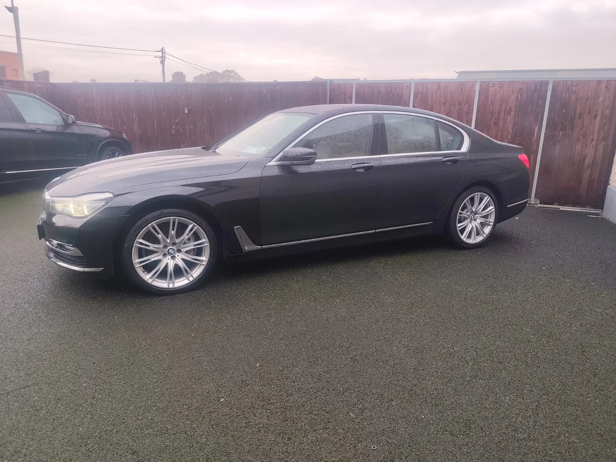 BMW 730D exclusive - Image 2