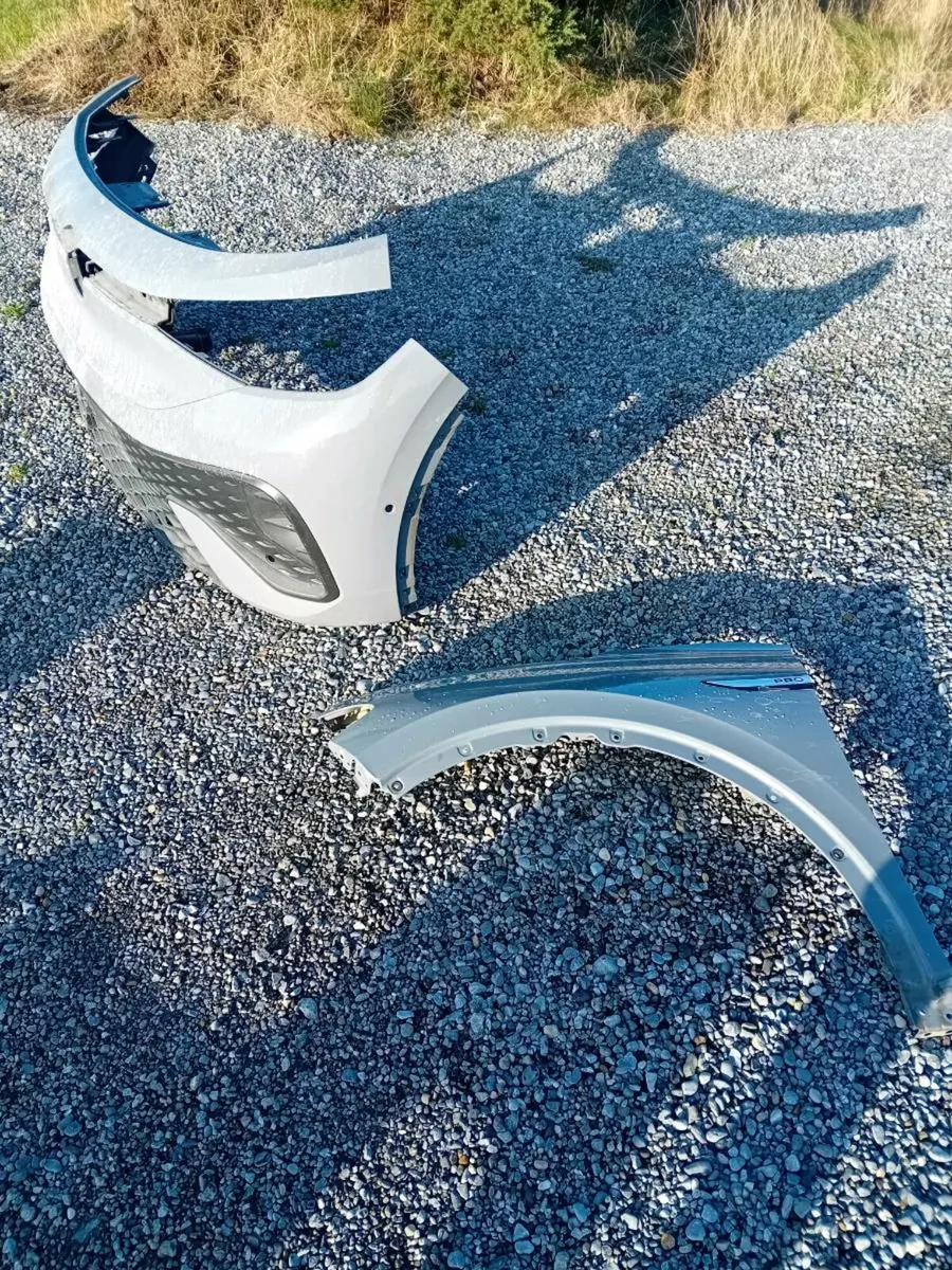 vw passat iD5 mazda insignia hilux - Image 1