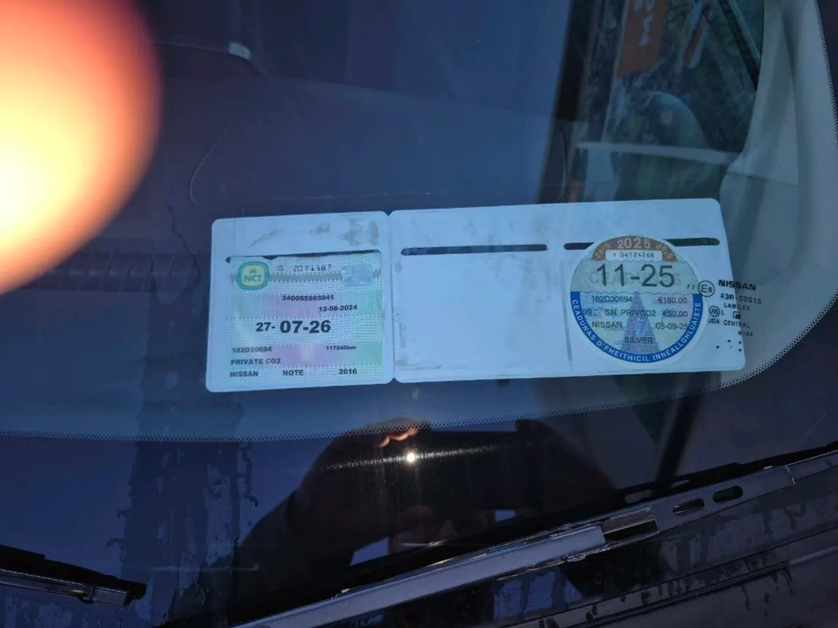 AUTOMATIC NISSAN NOTE - Image 2