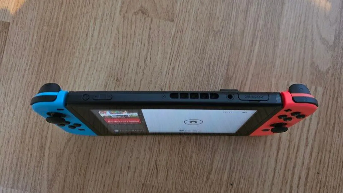 Nintendo Switch - Image 4