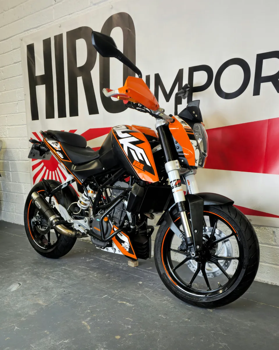 2012 KTM Duke 125 - Image 2