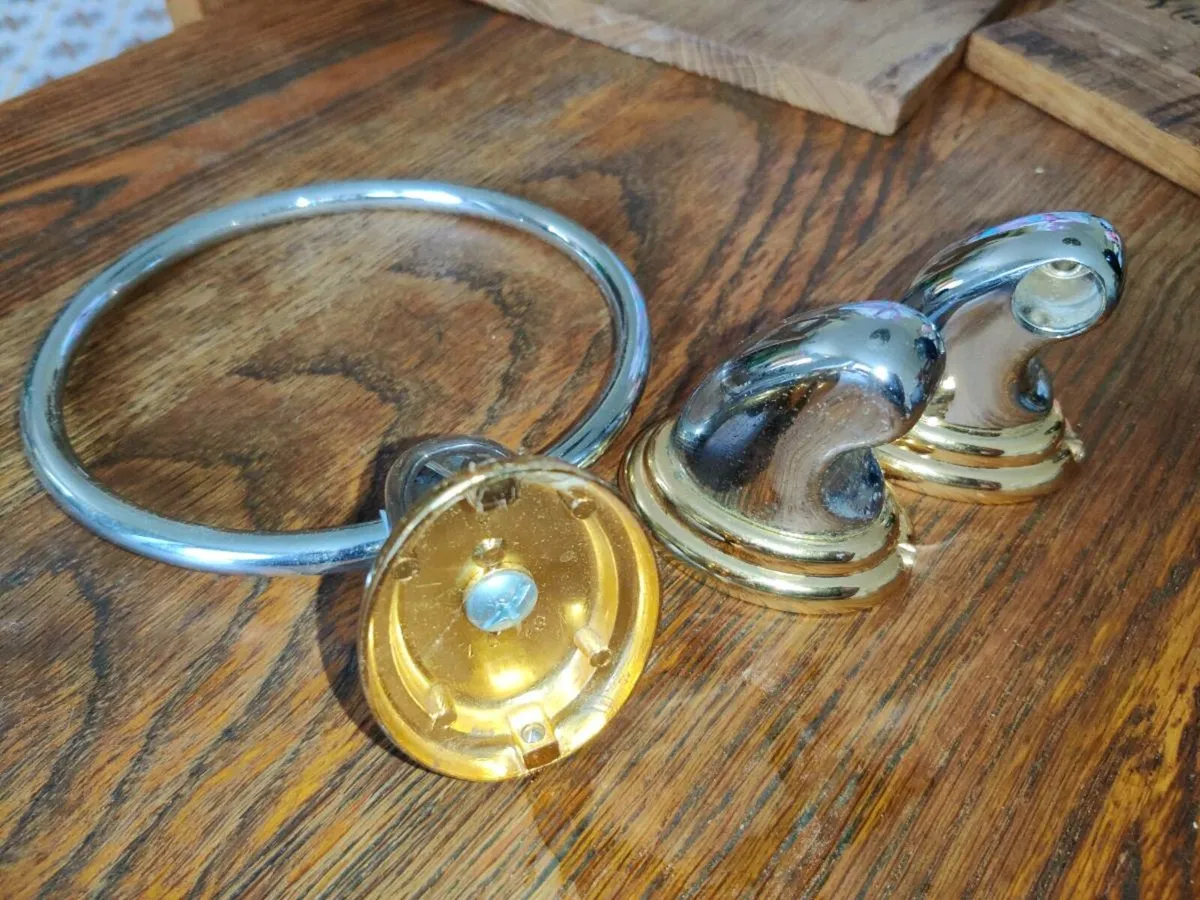 BRASS & CHROME, New Bathroom & Toilet Fixtures ! - Image 2