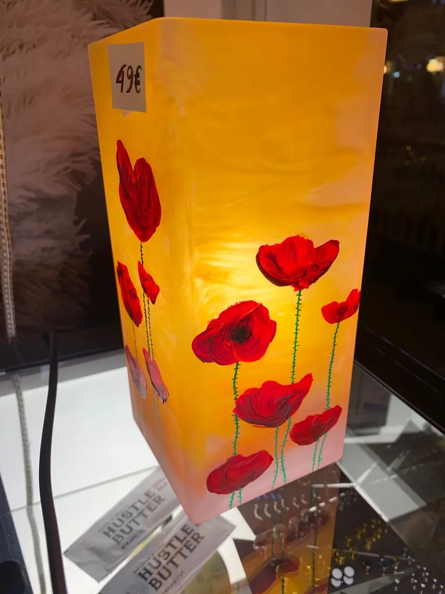 Table glass light poppies handmade - Image 1