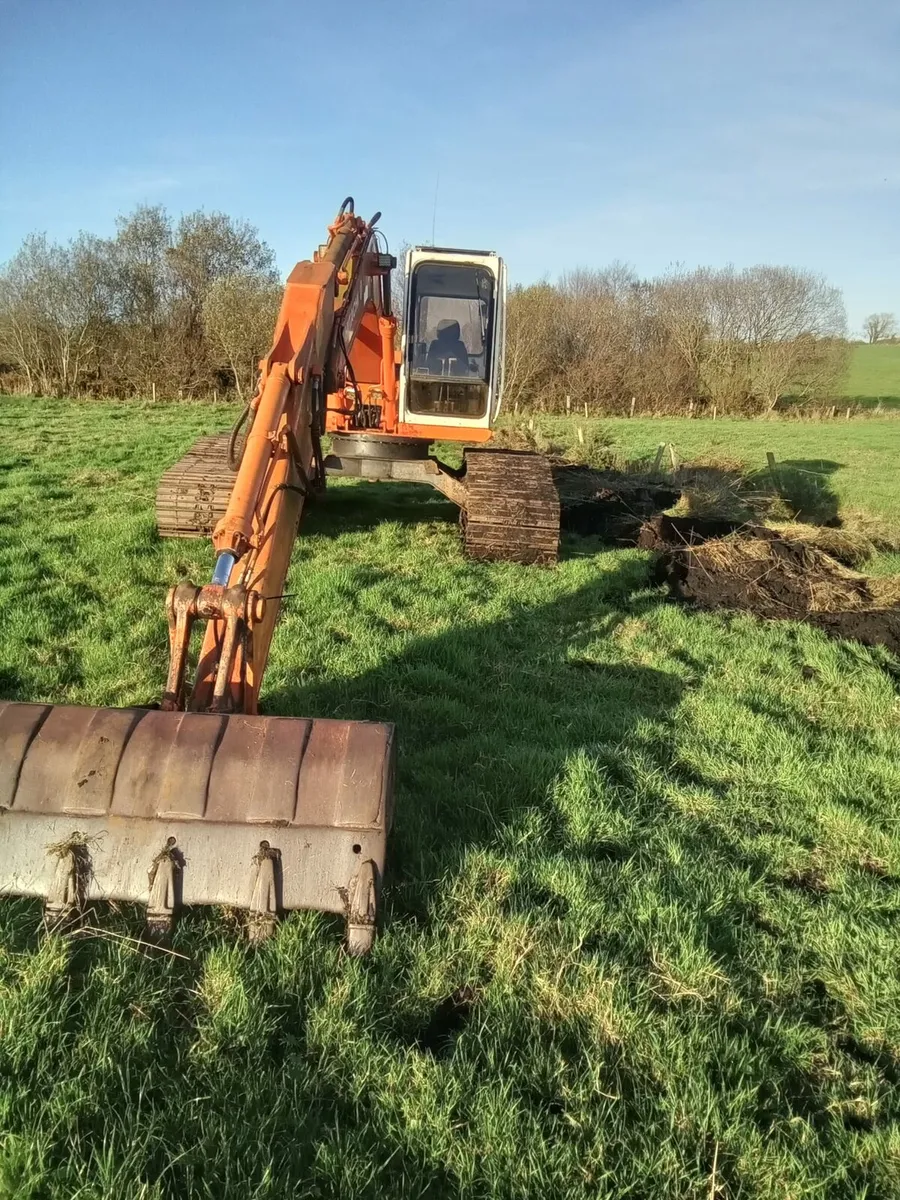 Hitachi Ex100 Digger - Image 1