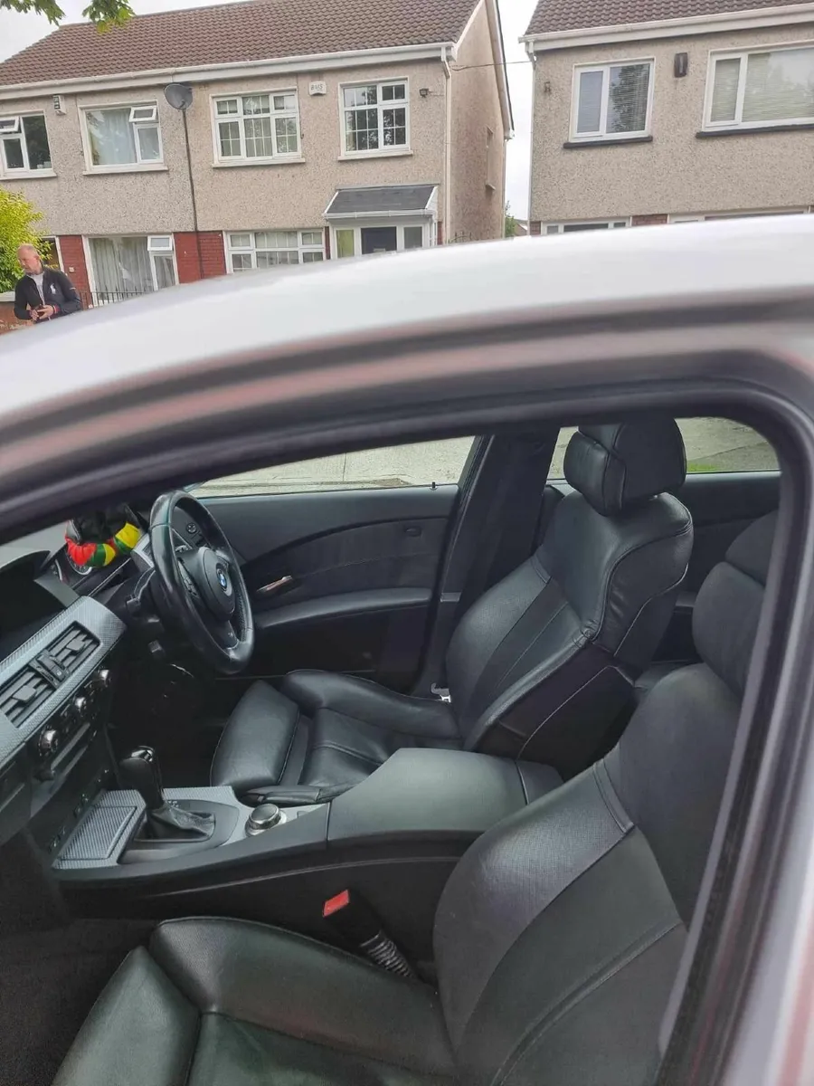 BMW 5-Series 2006 - Image 1