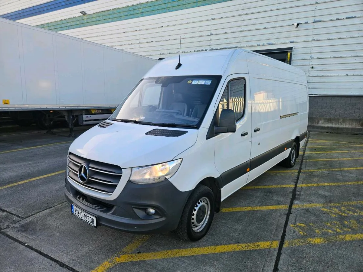 2021 sprinter 317 - Image 2