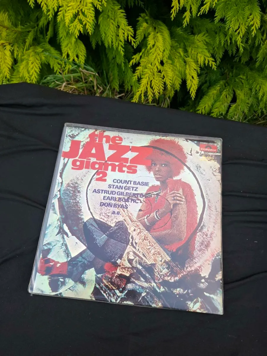 Jazz giant vinyl lp postage possible - Image 1