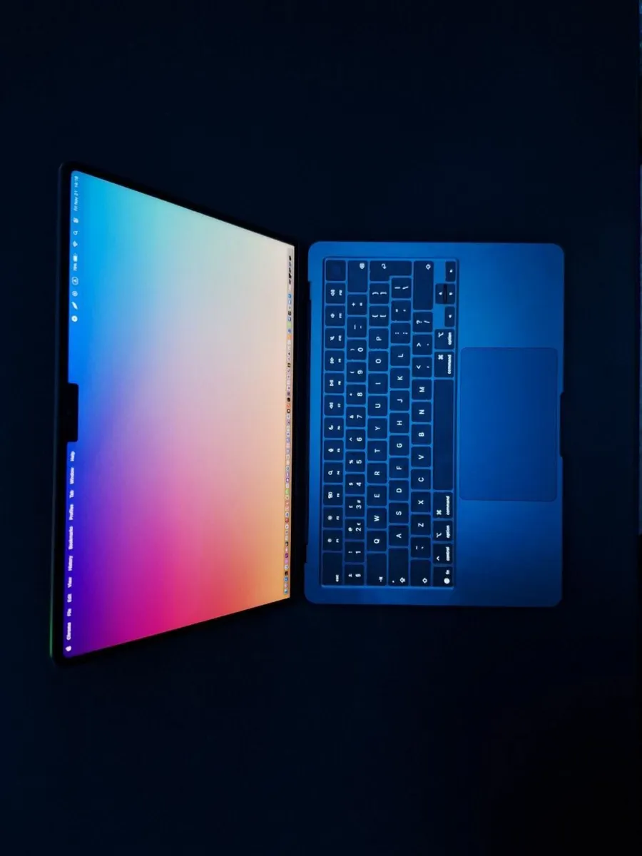 MacBook Air M3 - Image 4