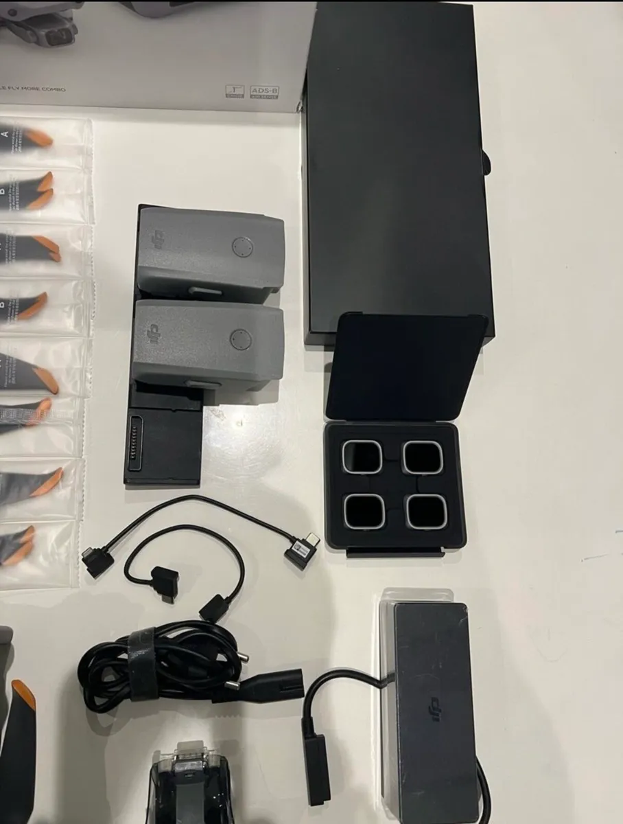 Dji air 2s as new - Image 4