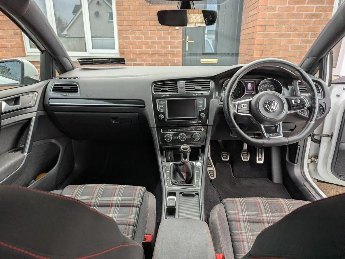 MK7 Golf GTI Manual Performance Pack FSH - Image 2