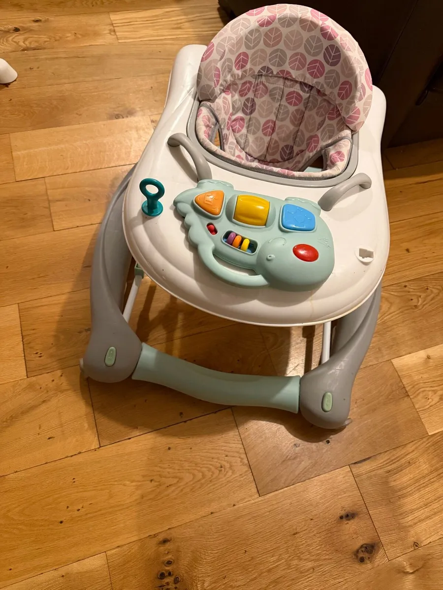 Baby walker - Image 1