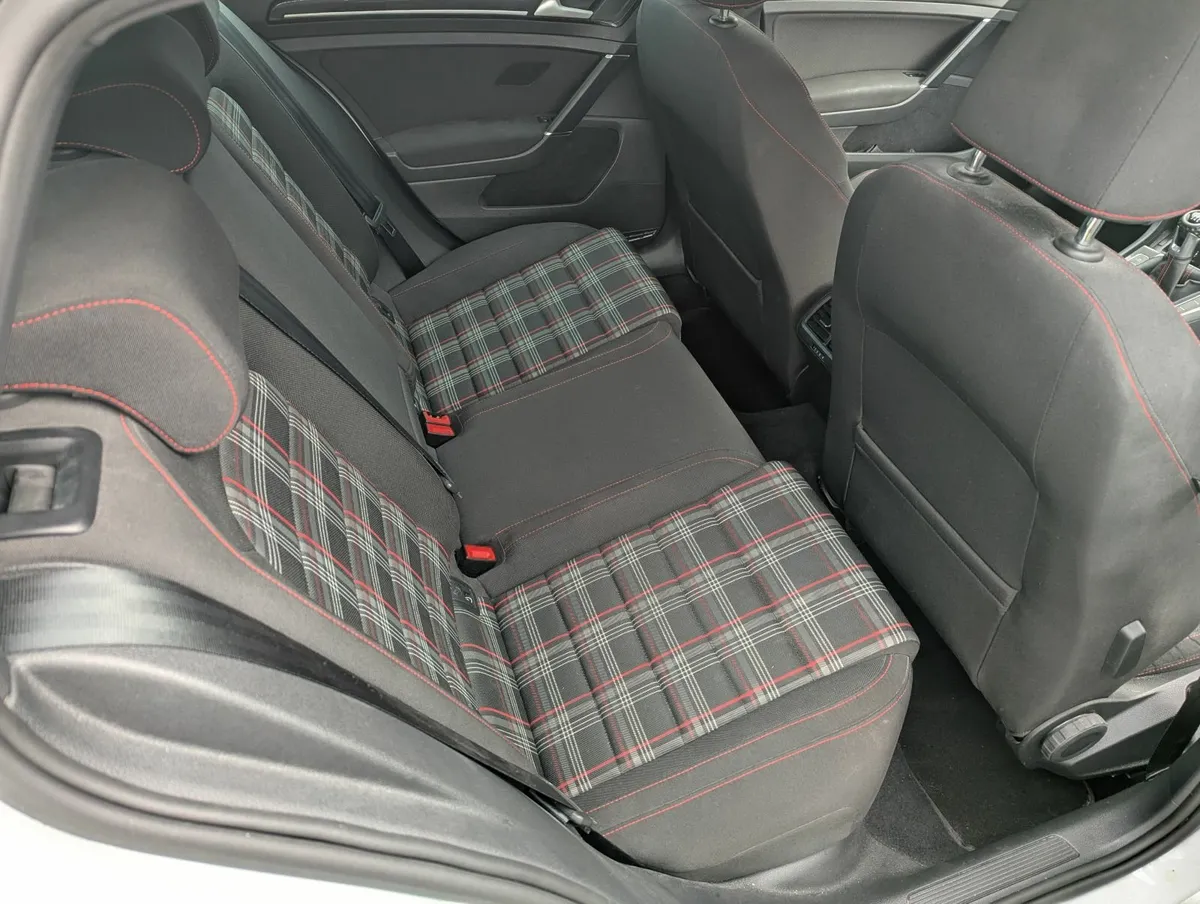 MK7 Golf GTI Manual Performance Pack FSH - Image 4