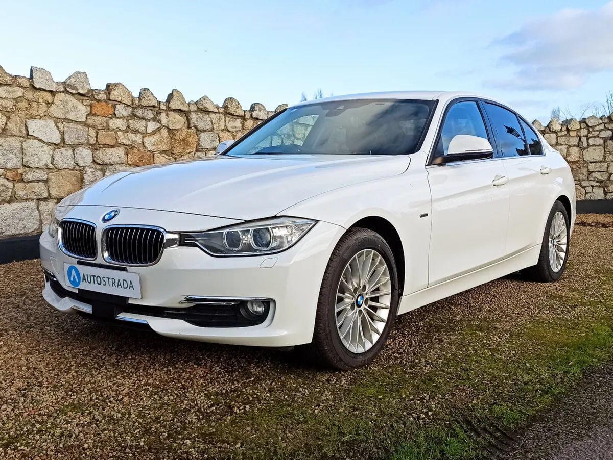 152 BMW 320d Auto • Tan Leather - Image 3