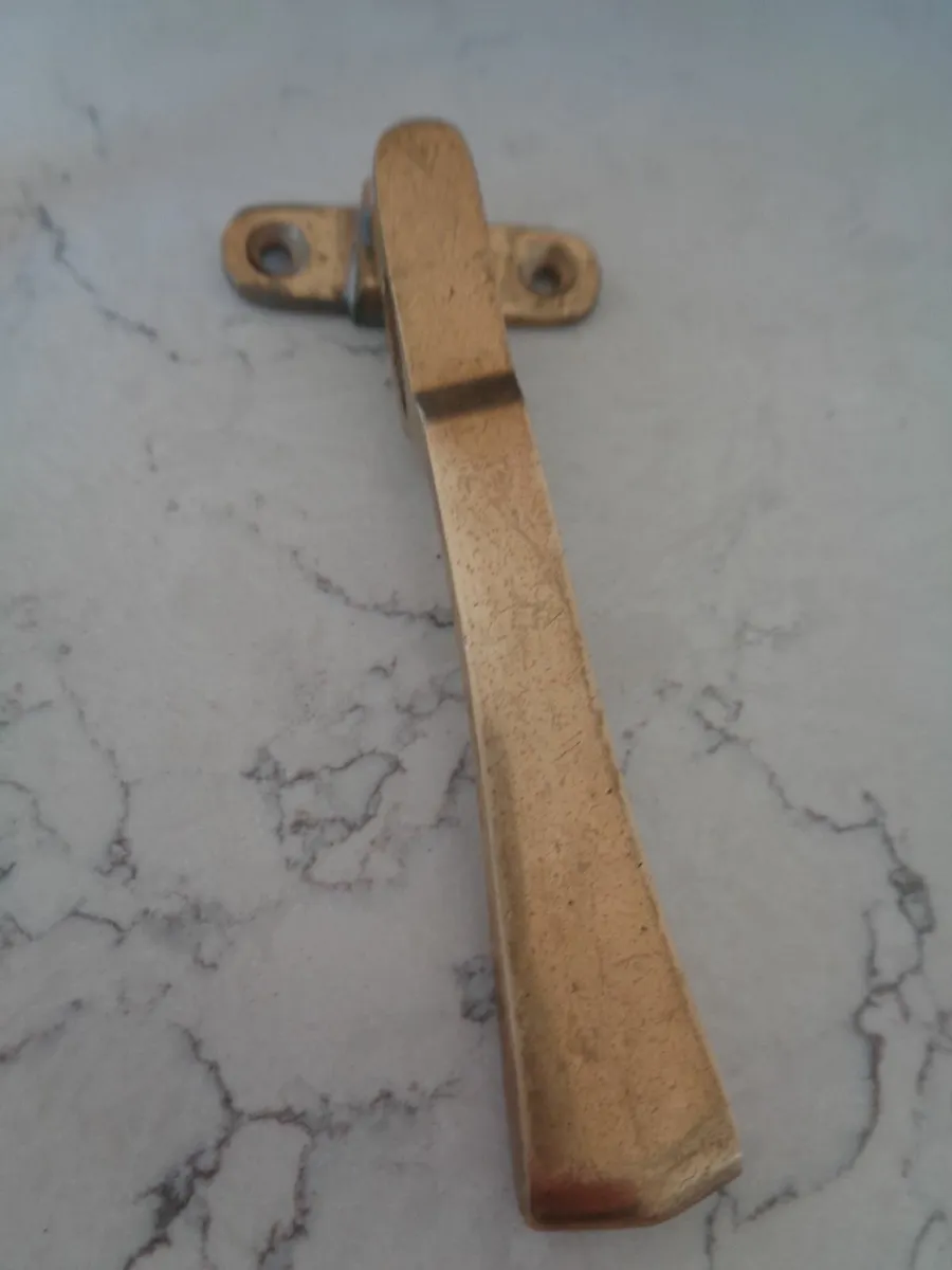 Vintage Solid Brass Window Latches x 5 for Sale - Image 3