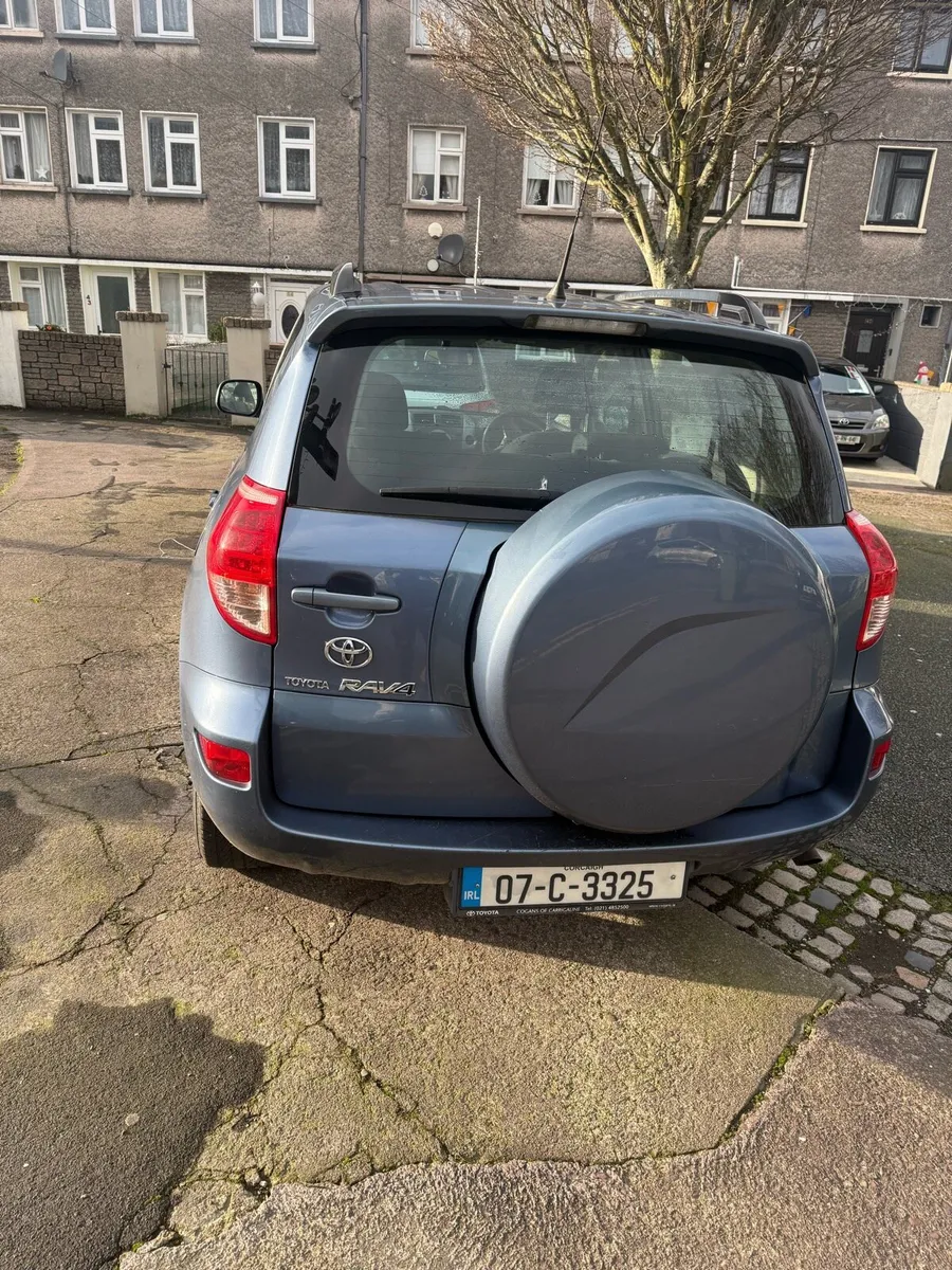 Toyota RAV4 - Image 1