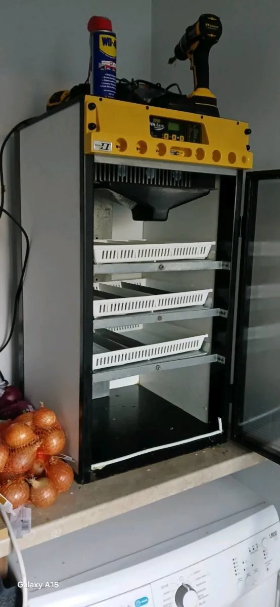 Brinsea Incubator ova Easy 190 - Image 1