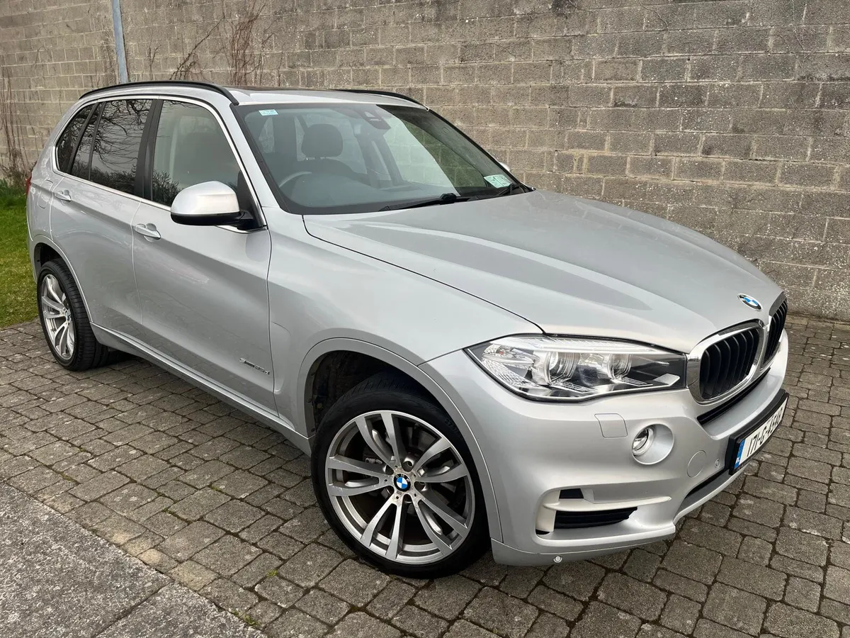 BMW X5 2017 2.0D AUTO PAN ROOF HIGH SPEC - Image 2