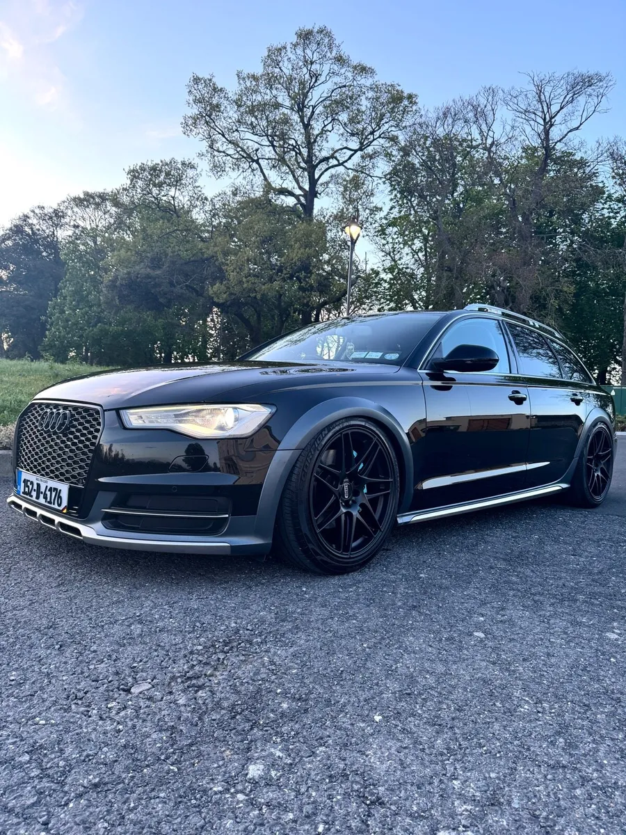 Audi a6 Allroad - Image 1