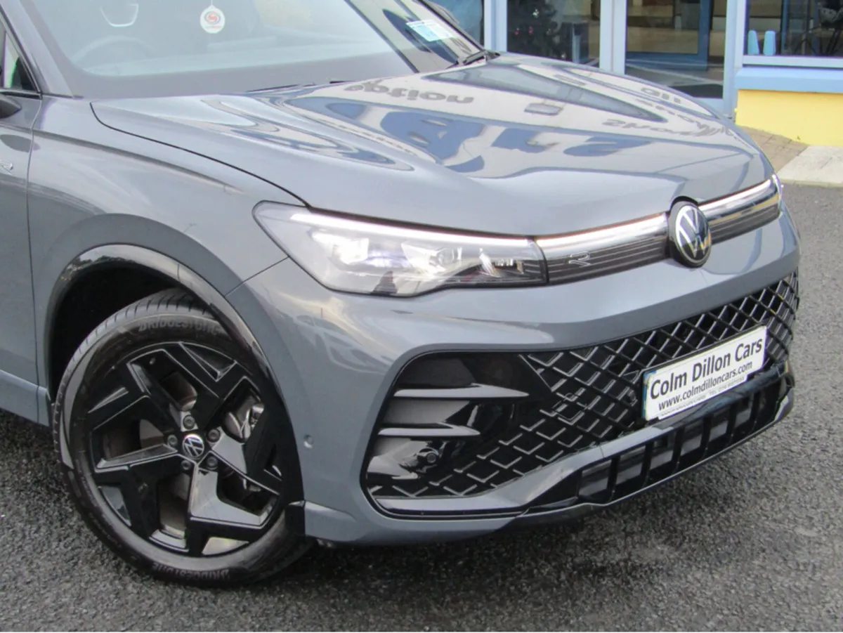 Volkswagen Tiguan R-LINE 75 2.0 TDI DSG 150HP - Image 3