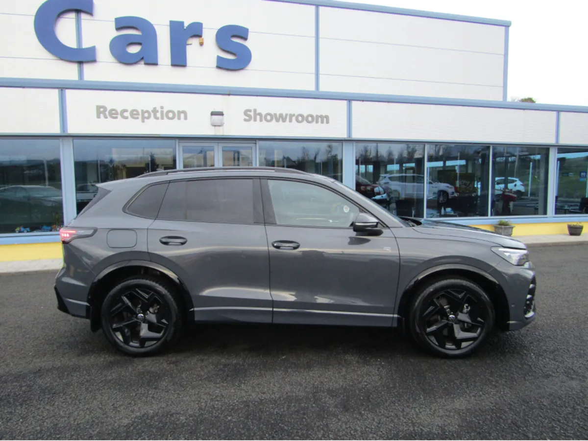 Volkswagen Tiguan R-LINE 75 2.0 TDI DSG 150HP - Image 4