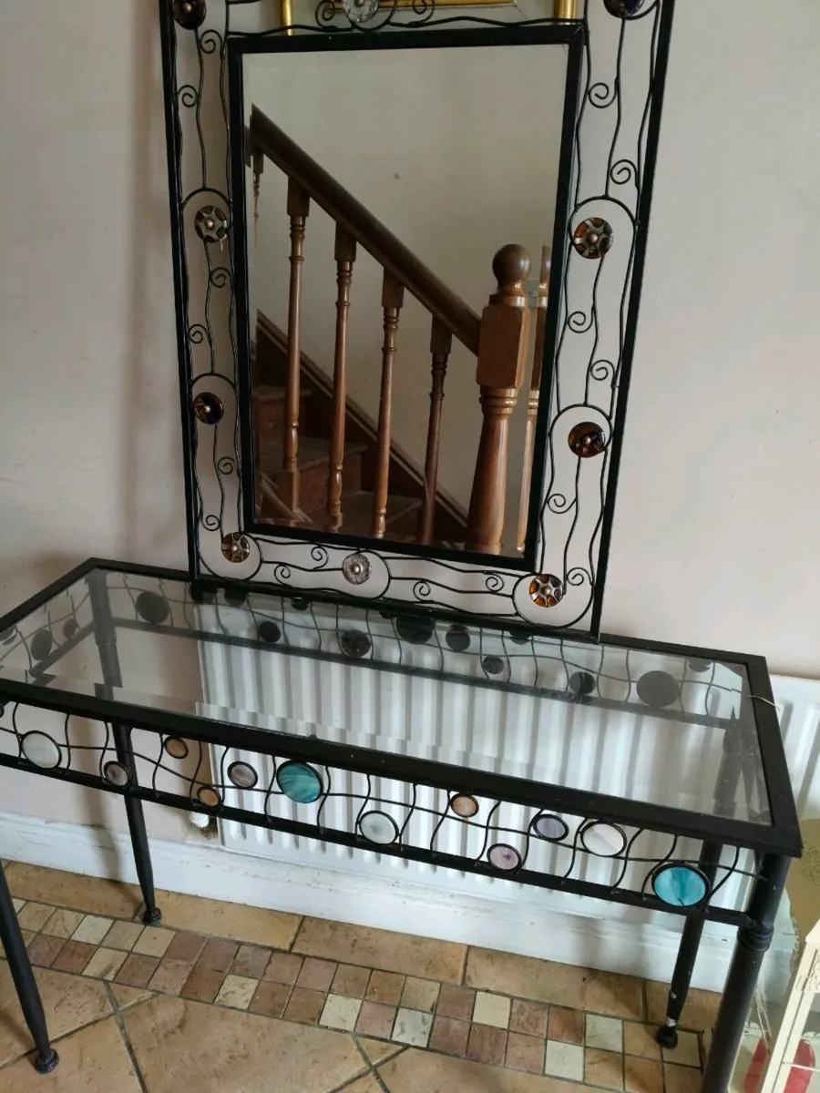 Steel Hall table and mirror to match. Beautiful un - Image 1