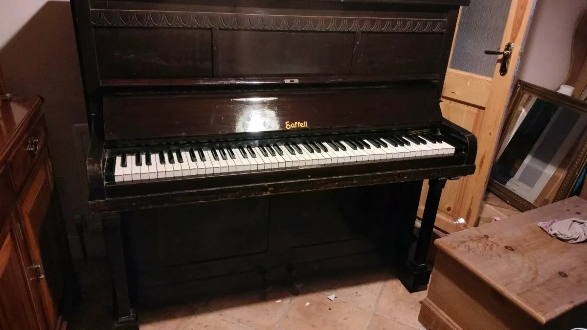 Saffoll and Martin up right piano. Good condition. - Image 1