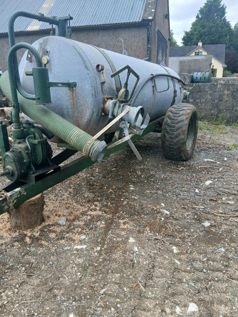 Slurry tanker - Image 2