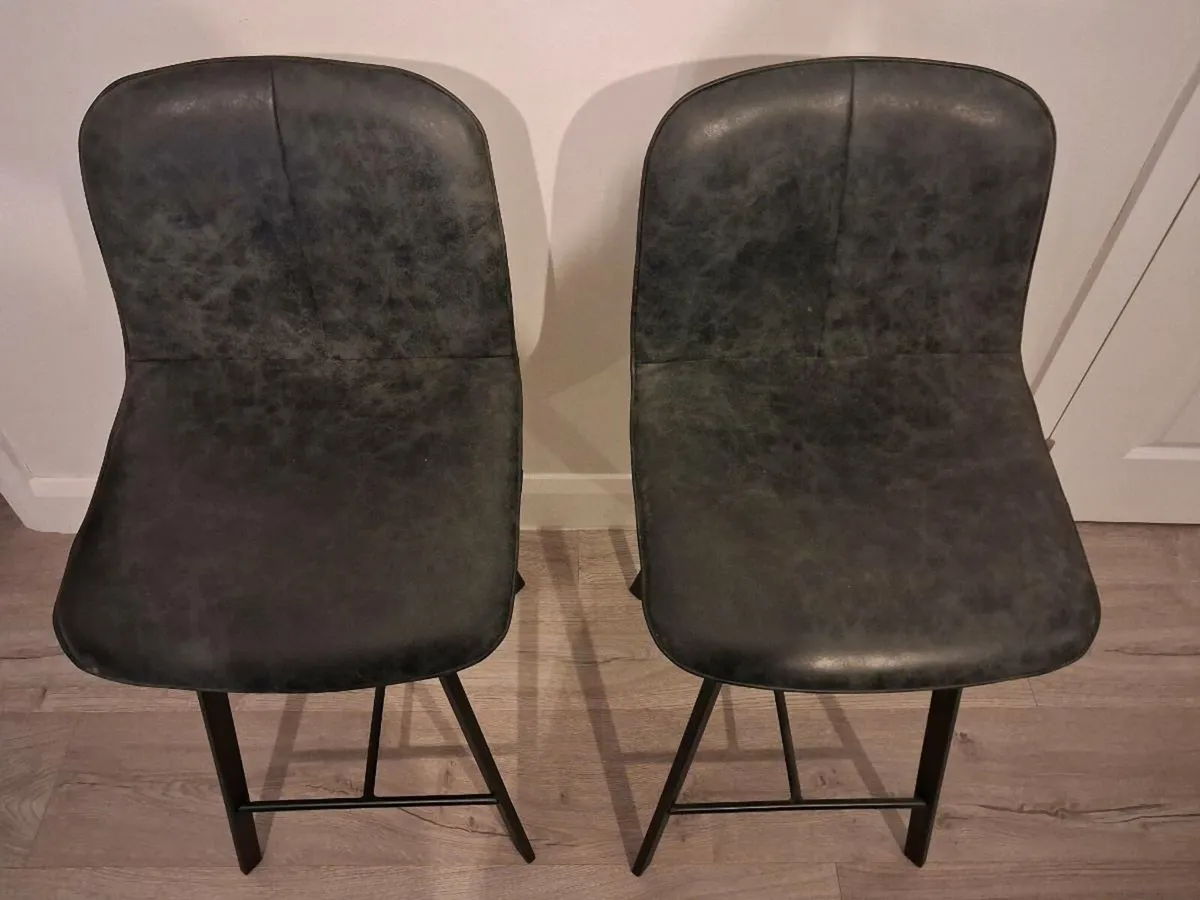 Bar stools - Image 3