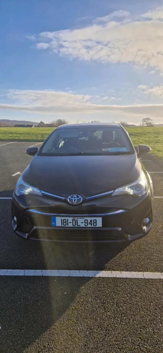 Toyota Avensis Luna - Image 4