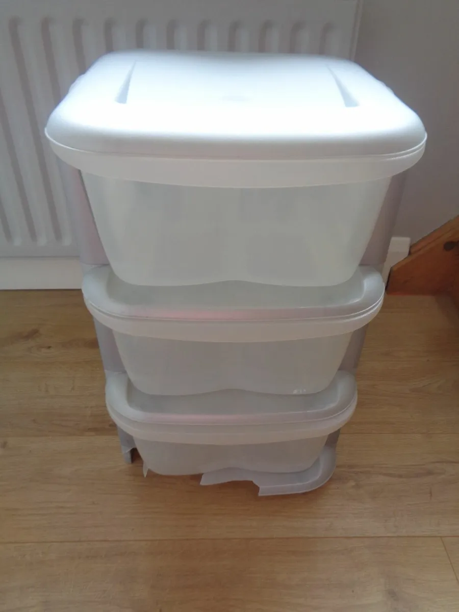 3 Compartment Storage Unit for Sale - Image 1