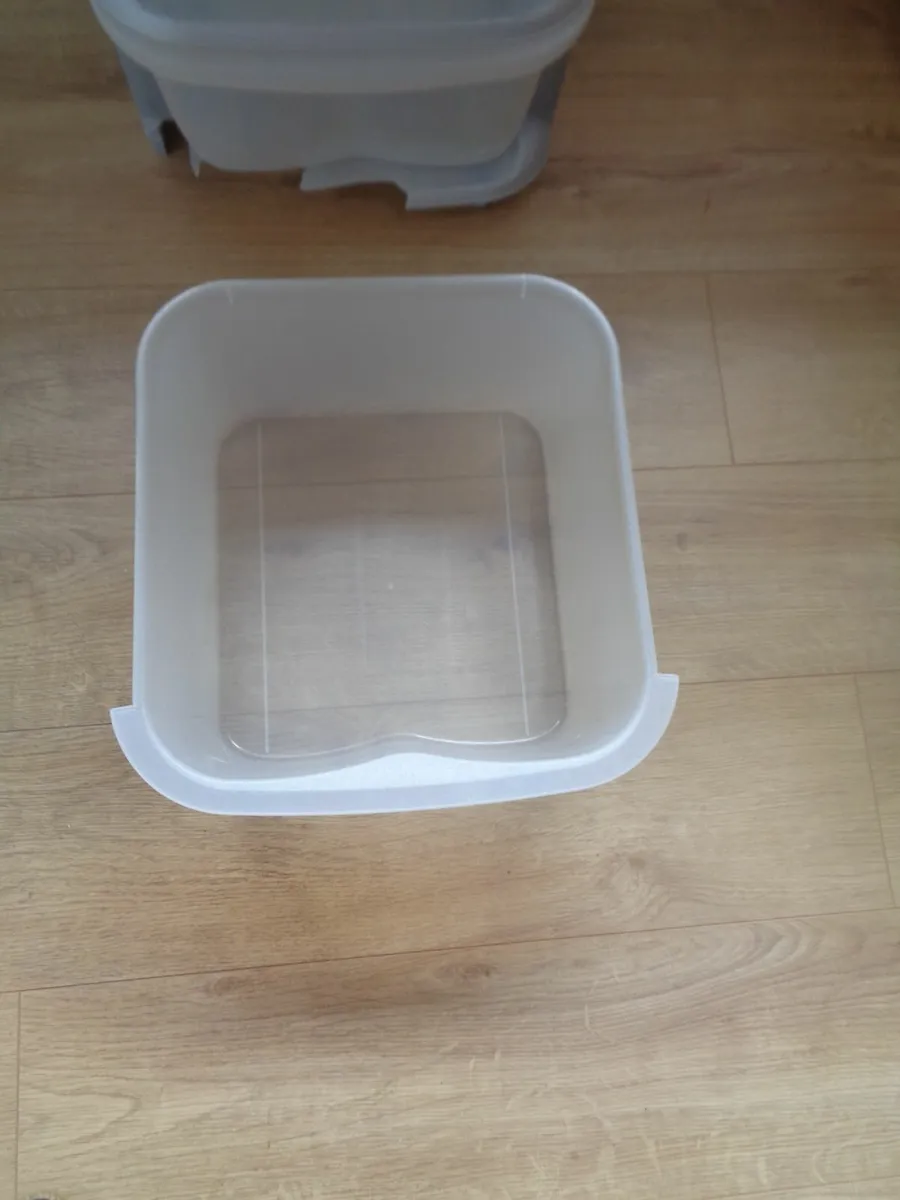 3 Compartment Storage Unit for Sale - Image 4