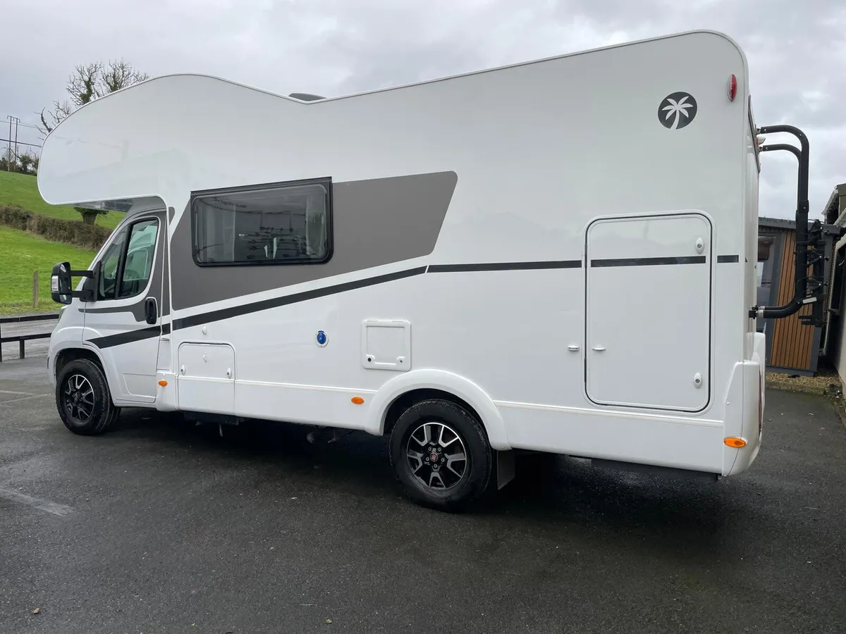 2024 Sunlight A68 6 Berth - Image 4