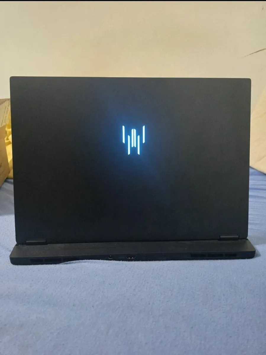 Acer Helios Neo 16S – RTX 5070 Ti OLED 240Hz i9 32 - Image 3