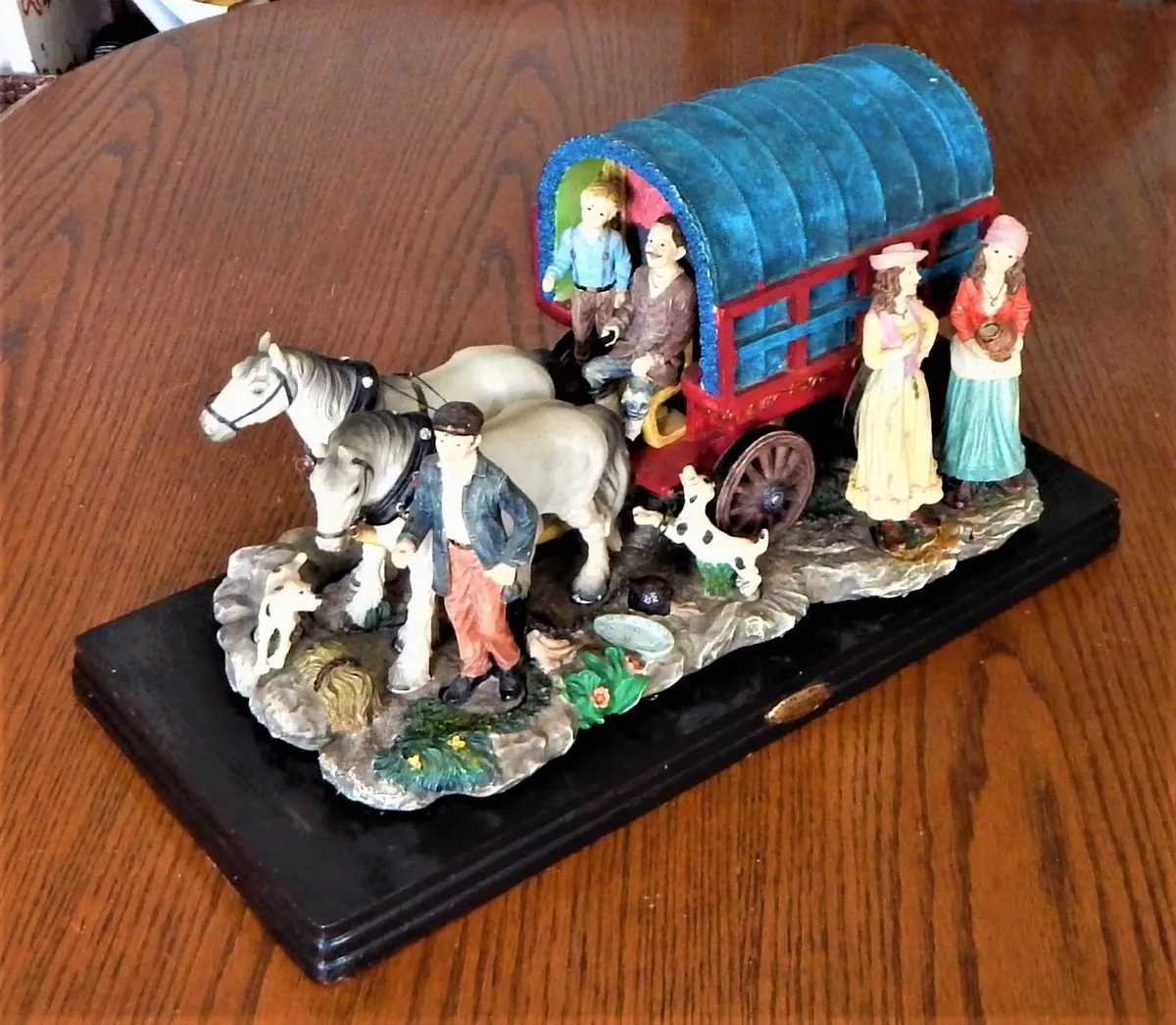 The Academy Collection Gypsy Caravan Figurine - Image 1