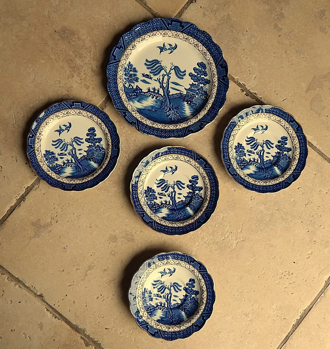 Selection of ‘Real Old Willow’ Plates by Booths - Image 1