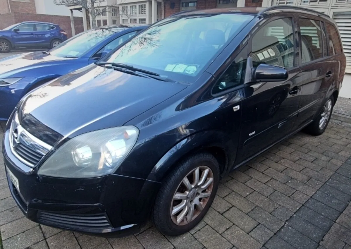 7 Seater 2007 OPEL ZAFIRA in Dublin - Image 1