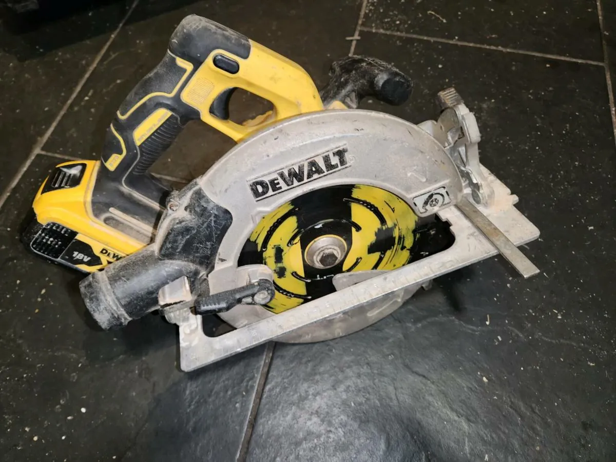 23X Dewalt 18V Drills Saws Nail Guns Planer, etc - Image 2