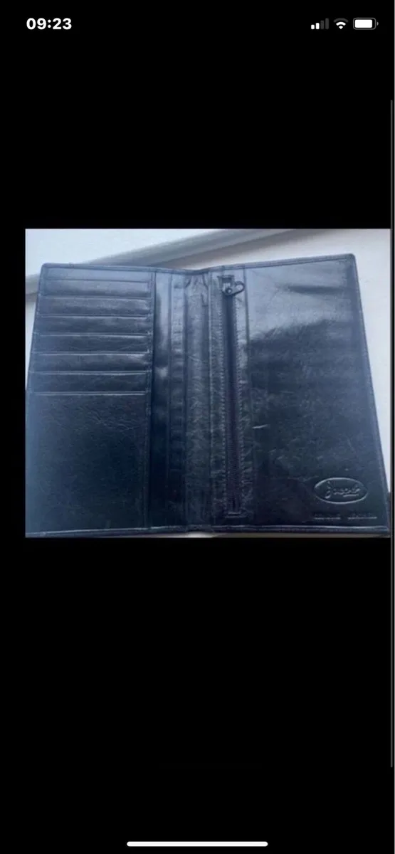 Leather Jacob Travel Wallet - Image 1