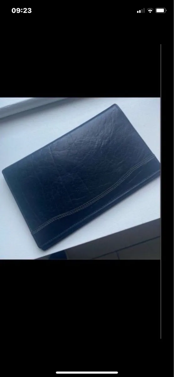 Leather Jacob Travel Wallet - Image 2