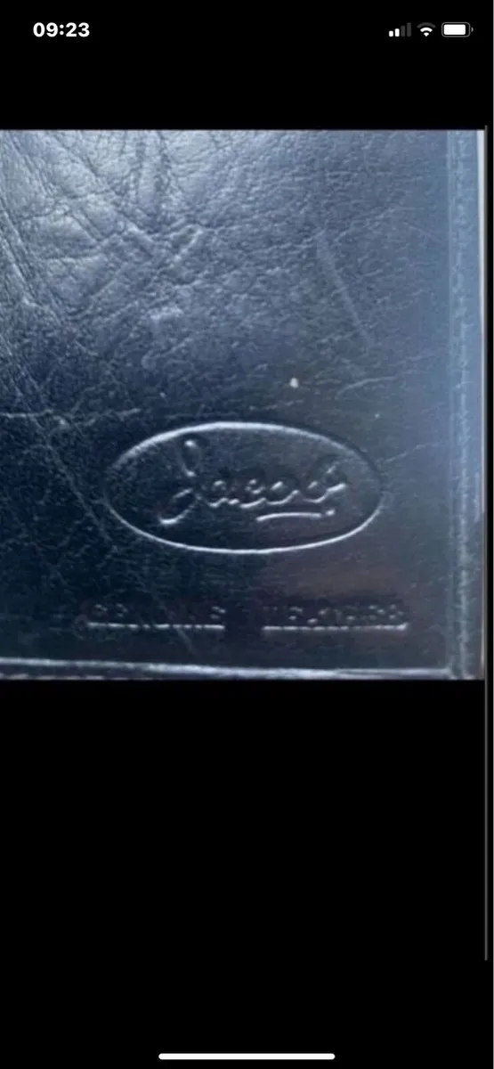 Leather Jacob Travel Wallet - Image 4