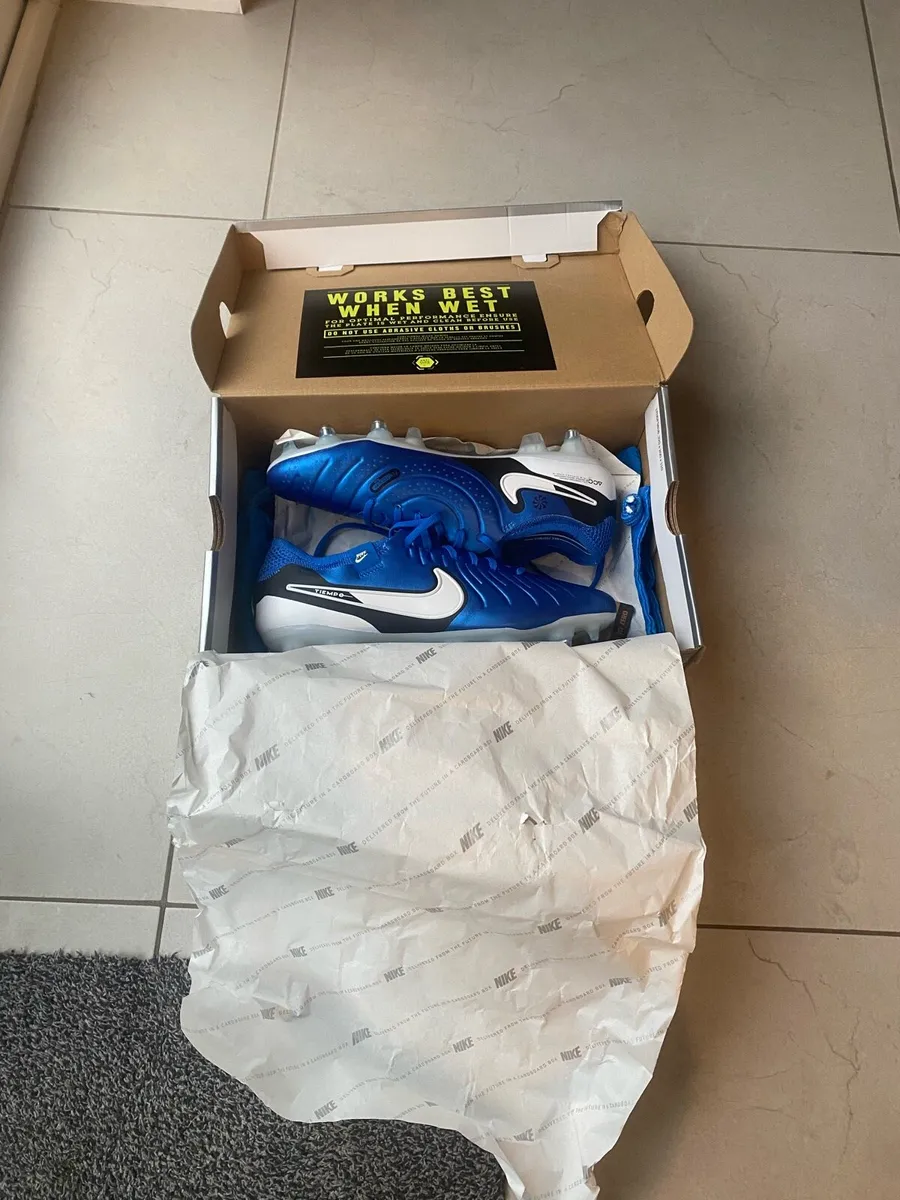 Nike Tiempo Legend 10 Elite football boots. UK 6.5 - Image 3