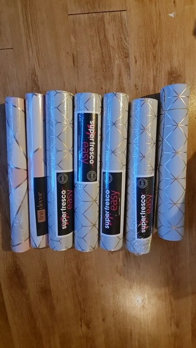 Wallpapers - Image 1