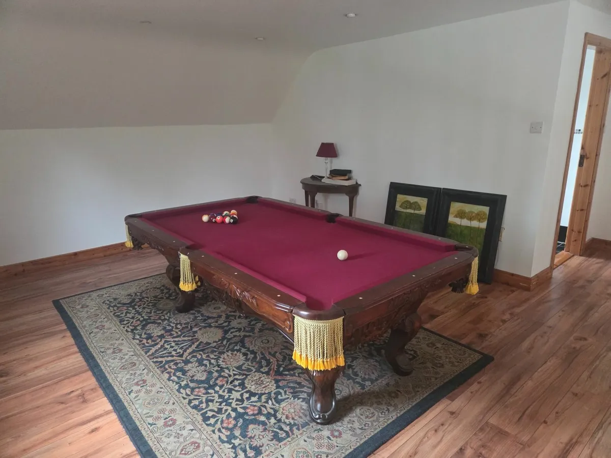 Pool table - Image 2