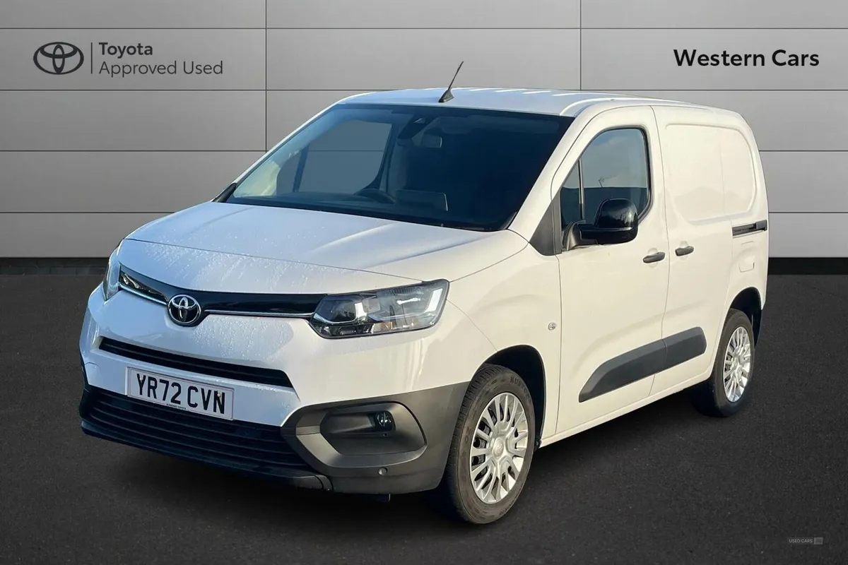 Toyota Proace City 1.5 BlueHDi Icon Short Panel Va - Image 3
