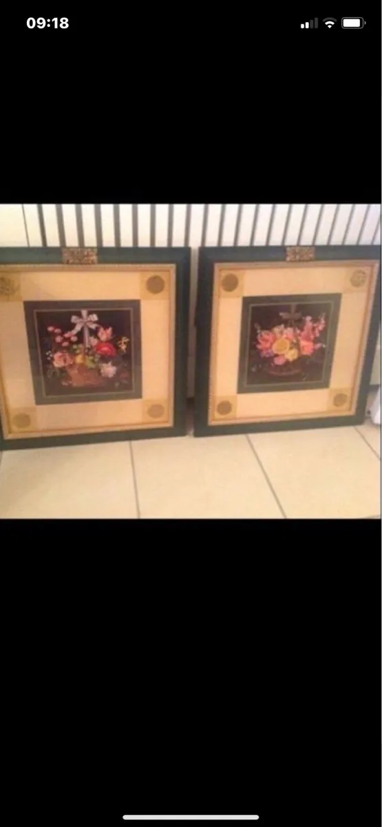 3D Floral  Picture Set - Image 1