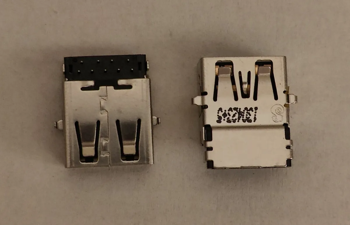 🖥️ USB 3.0 Port (Black) – For HP Pavilion 15-E - Image 1