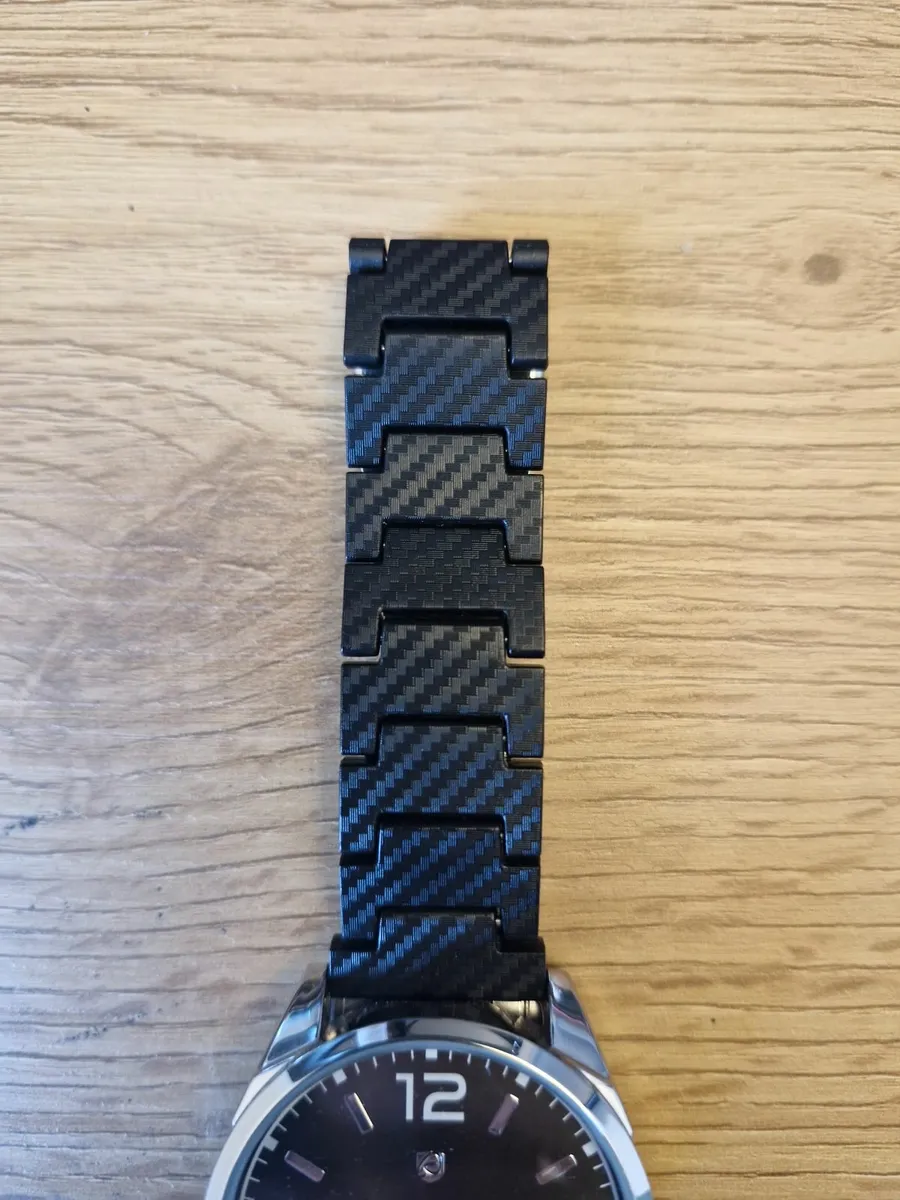 Carbon Fiber Watch Strap 22mm - Image 2